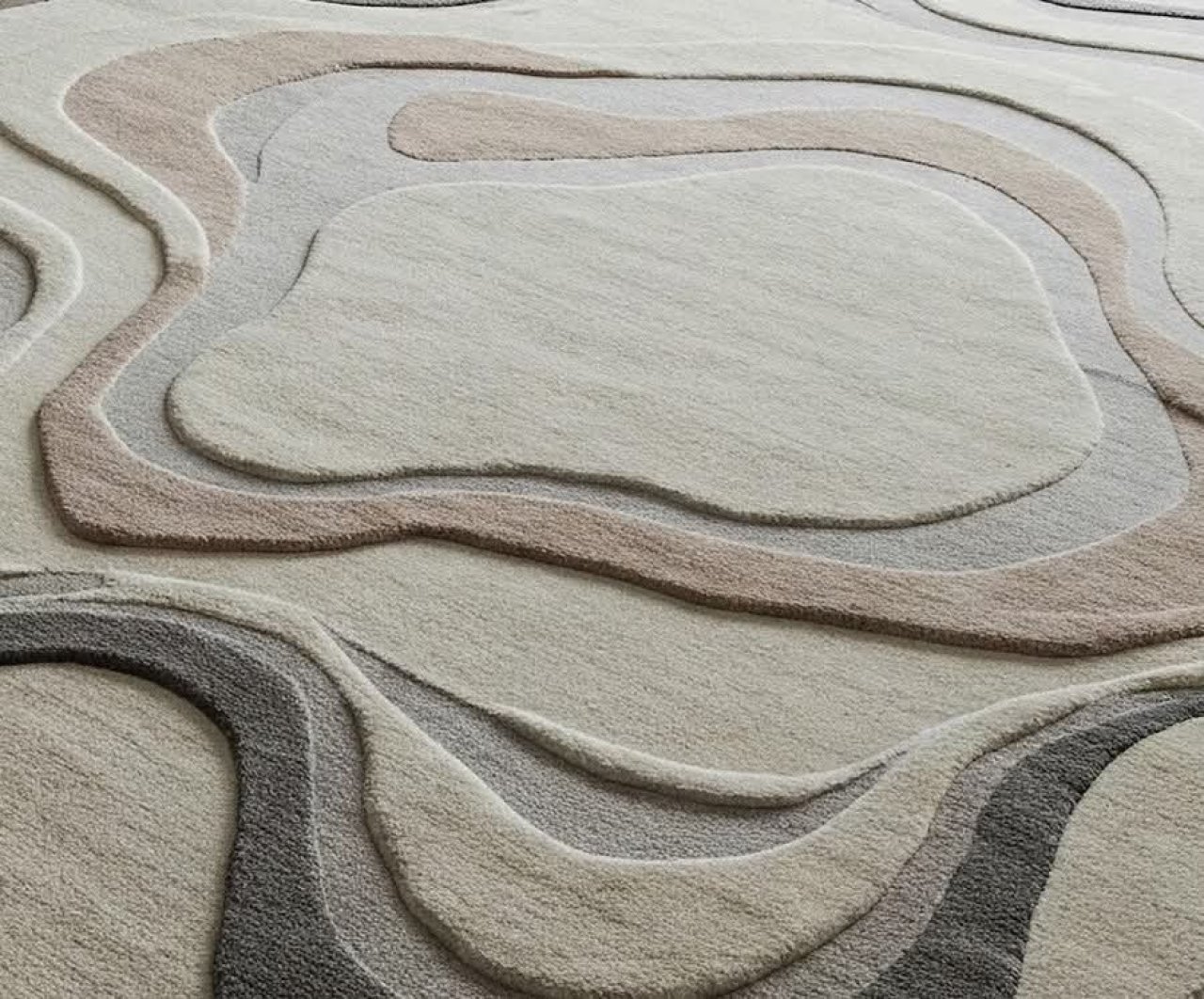 The Ultimate Guide to Tufted Carpets and Rugs: Quality, Comfort & Style